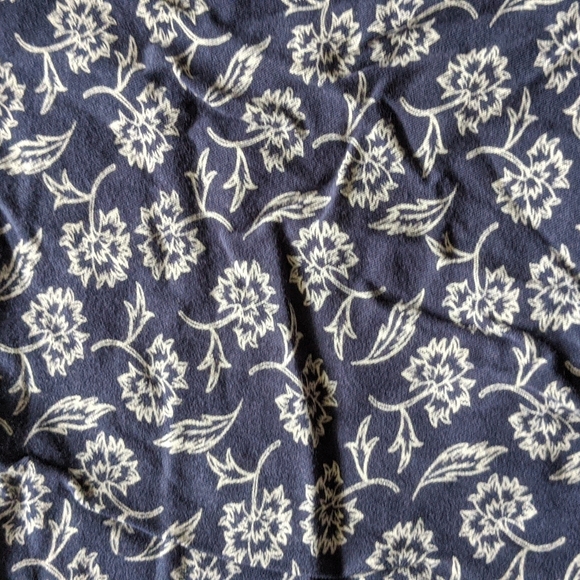 Cute Floral Pants - Picture 3 of 8